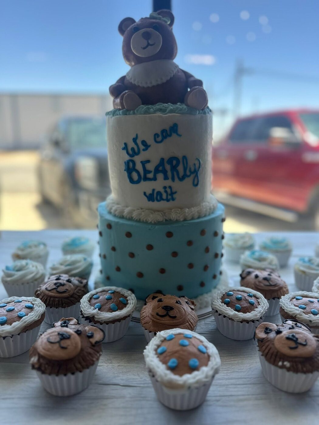 Themed cake creation