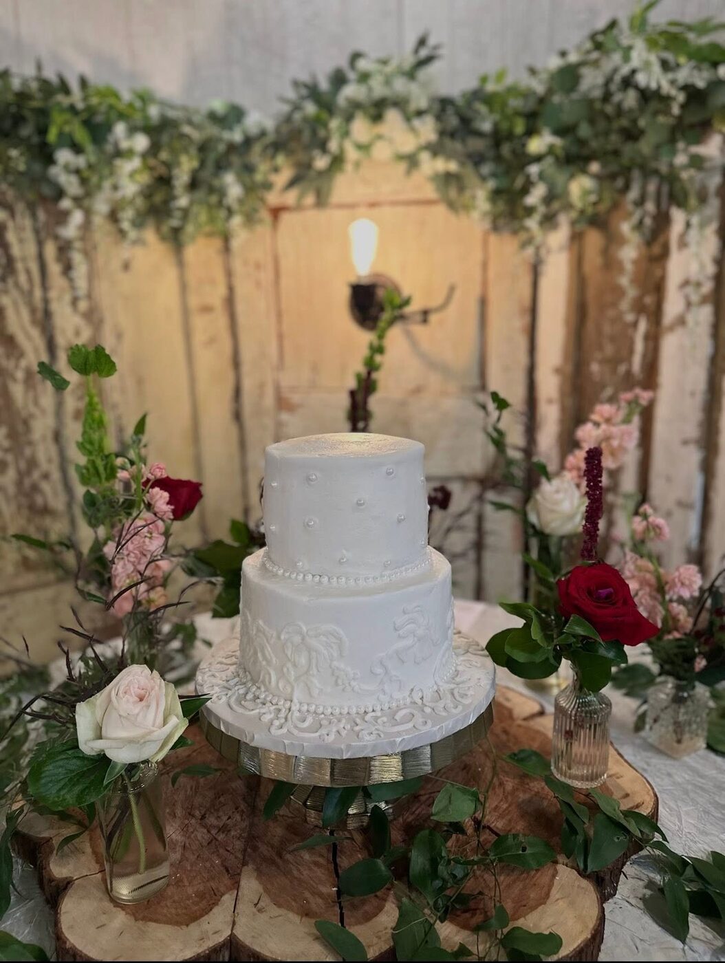 Wedding cake creation