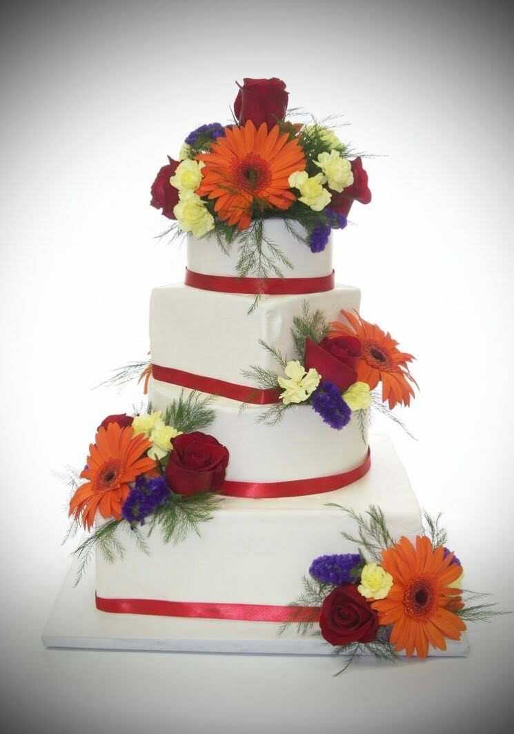 Wedding cake creation