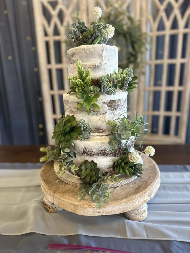 Wedding cake creation
